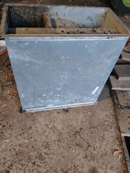 Продам промислову витяжку, типу улітка