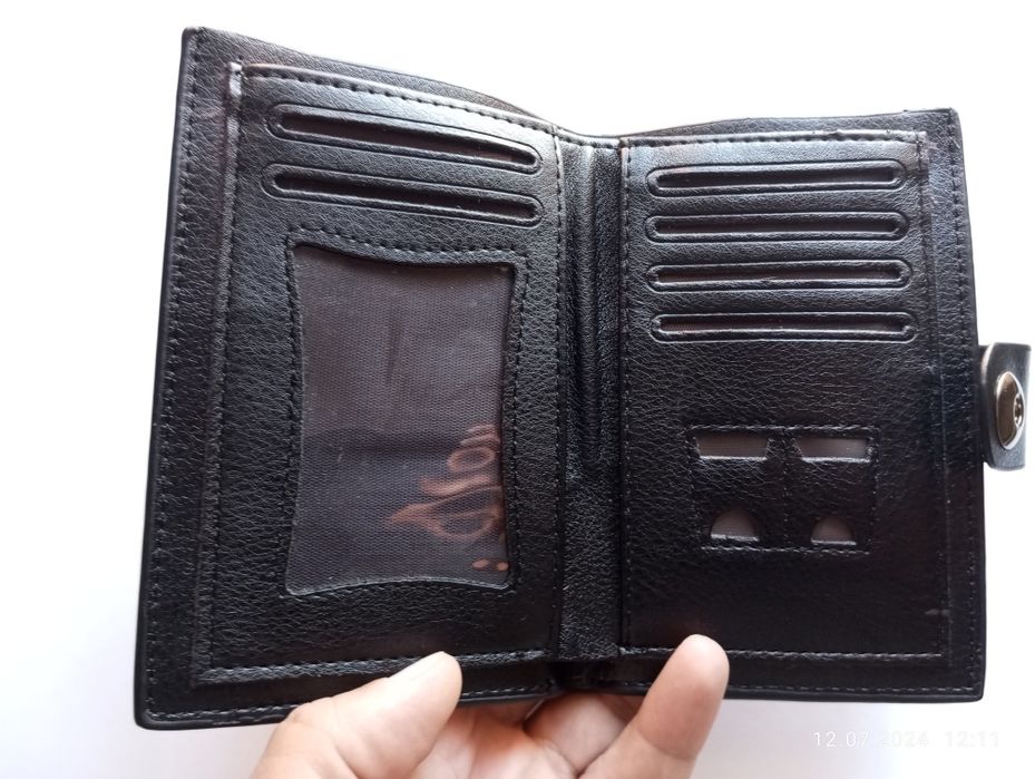 Кошелёк из заменителя