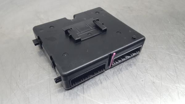 Módulo confort RENAULT Captur (J5_)