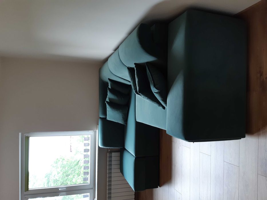 Narożnik ciemnozielony nowy 2.7 x 2.1 m