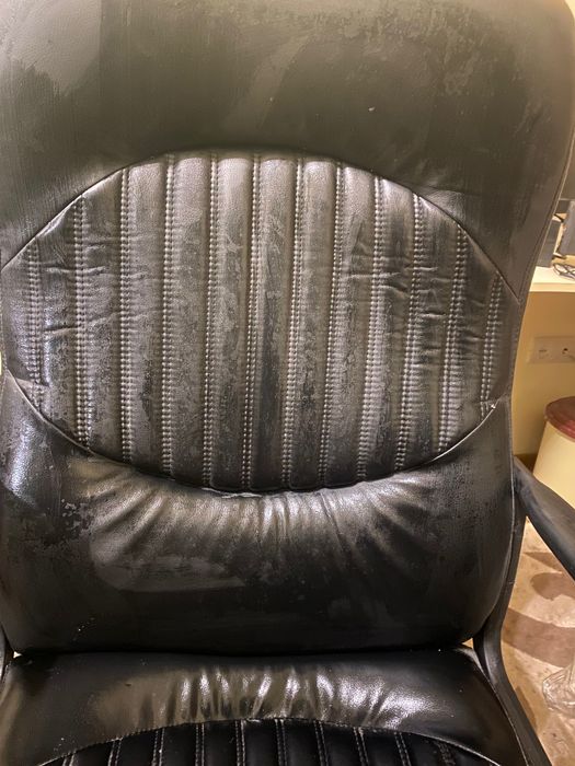 Компʼютерне крісло