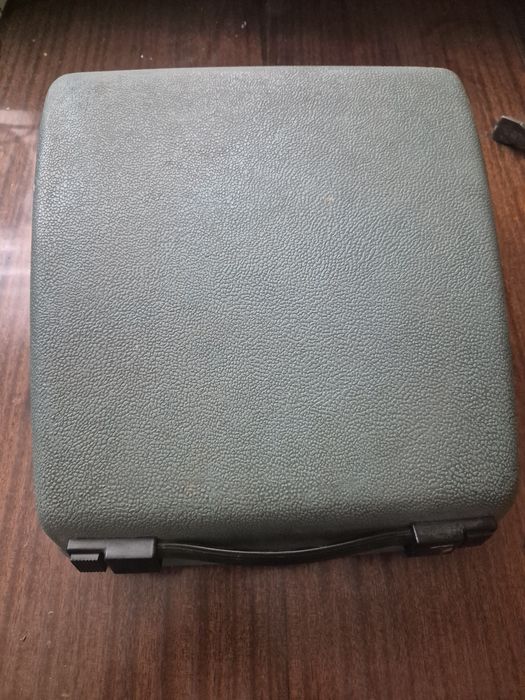 Maszyna do pisania remington stremliner