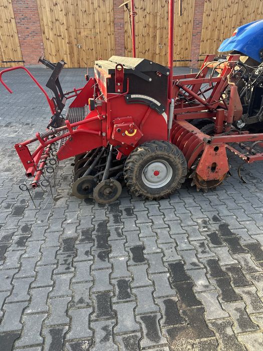 Agregat uprawowo siewny Kongskilde