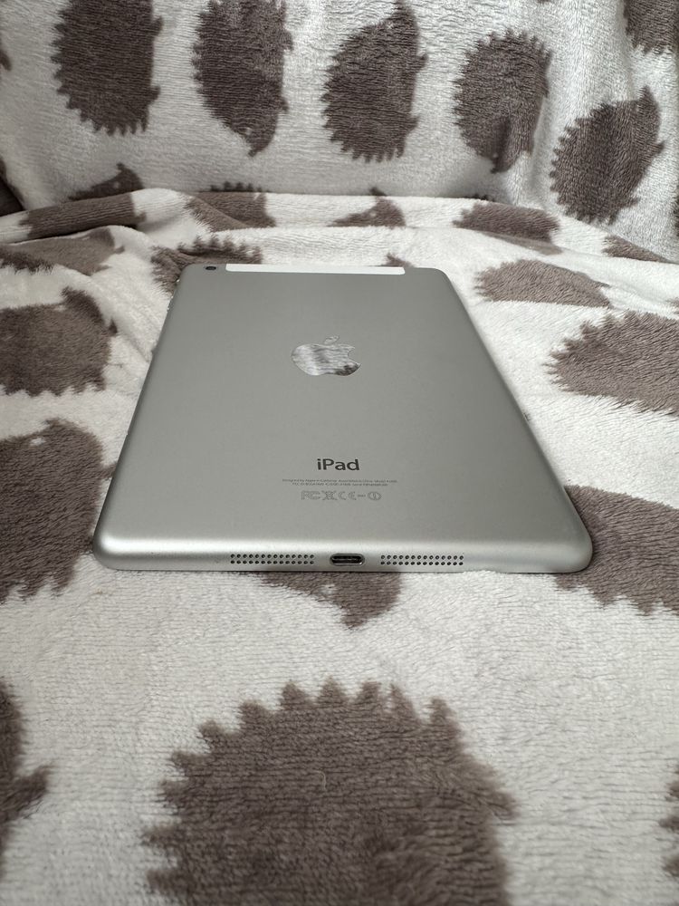 Apple iPad Mini 2 LTE  Планшет Стан Гарний  Для навчання та Ютуб