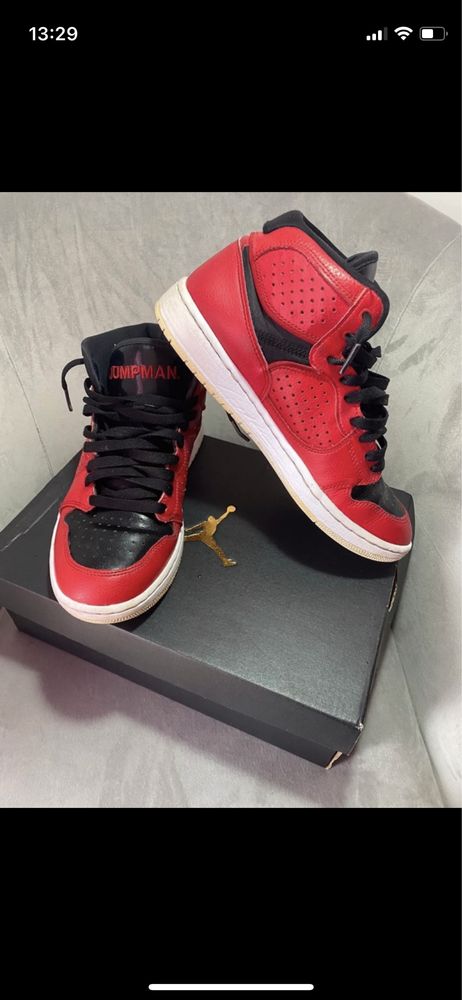 Nike Air Jordan Access