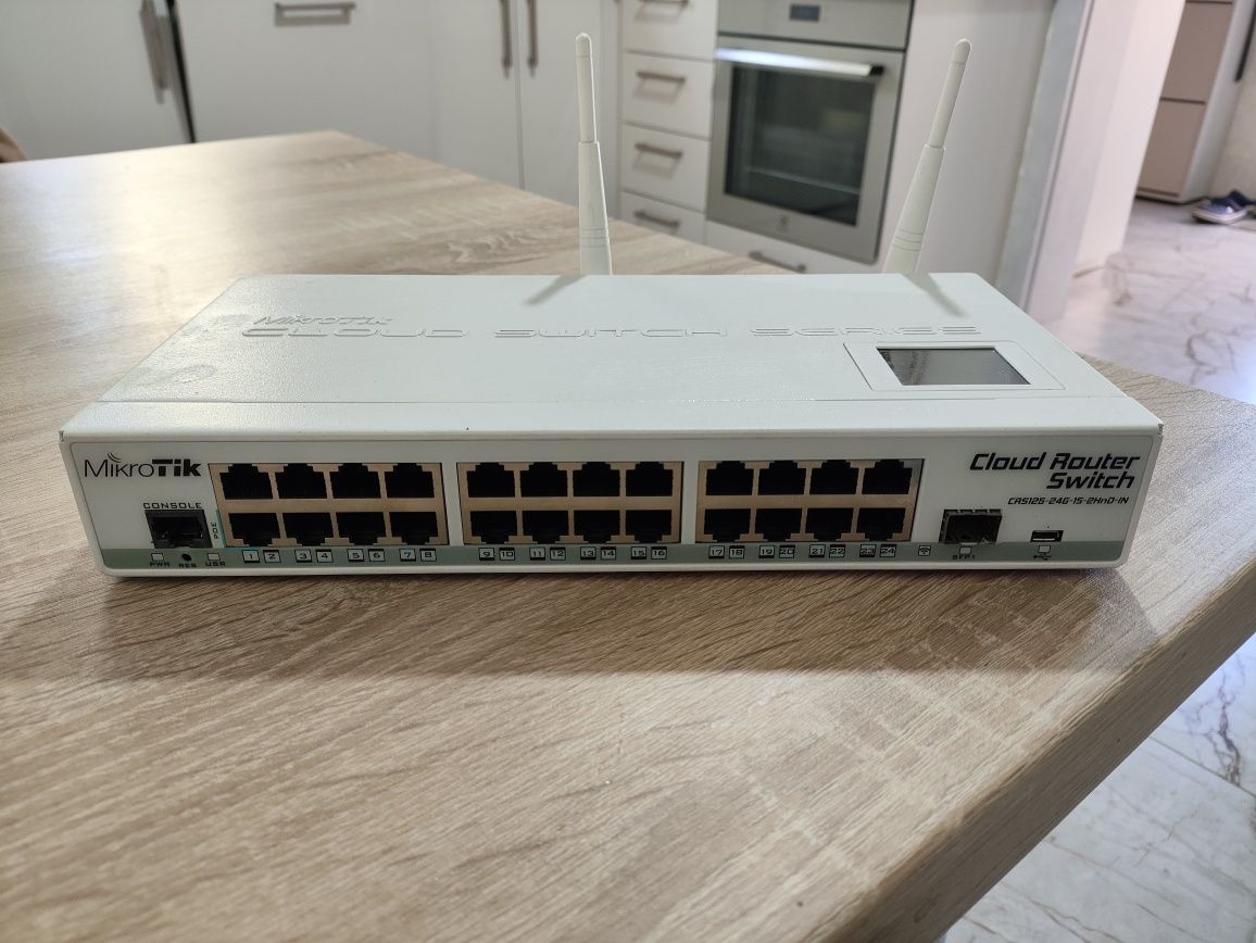 Mikrotik Cloud Switch CRS125-24G-1S-2HnD-IN