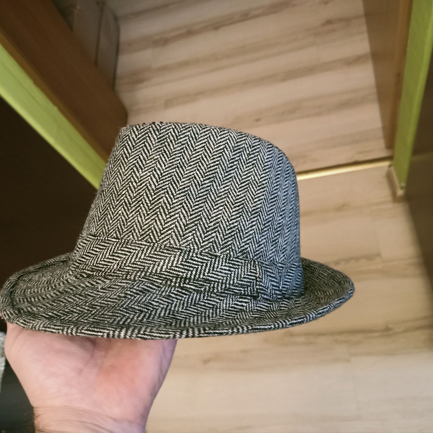Kapelusz typu fedora marki Angelo Litrico. Rozmiar 56 .