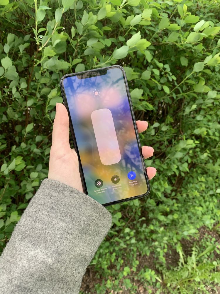 Iphone xs max 64. З європи