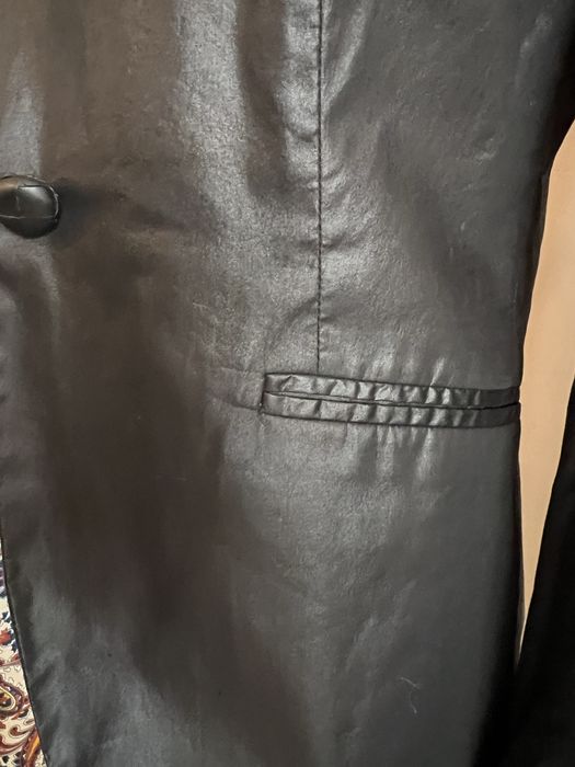 Blazer lion of porches