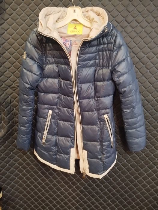 Продам зимние куртки