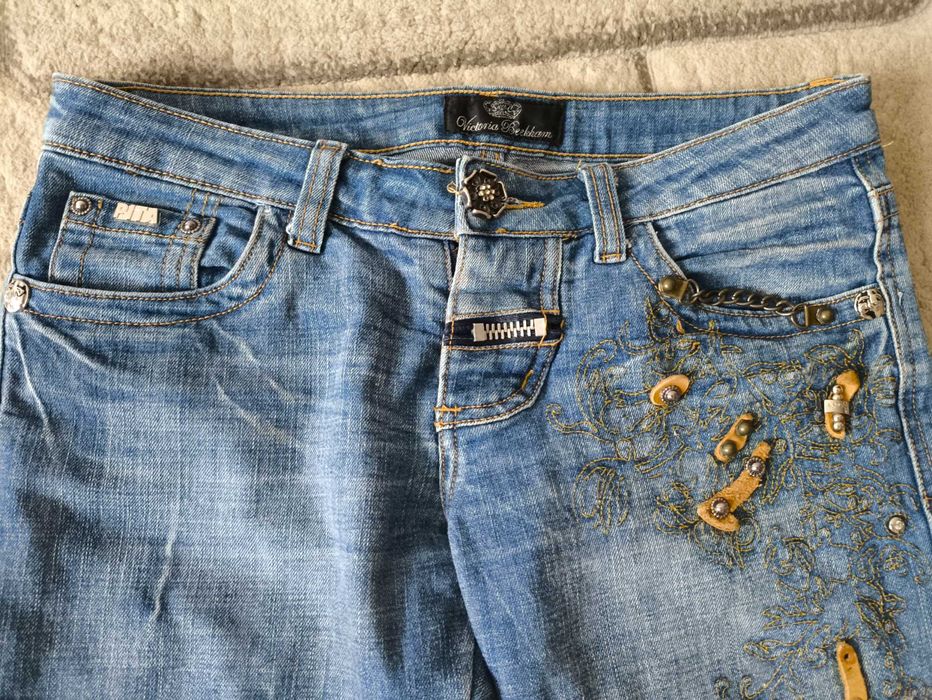 Капри женские молодежка."Victoria Beckham"