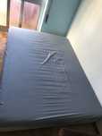 Cama de casal com colchão
