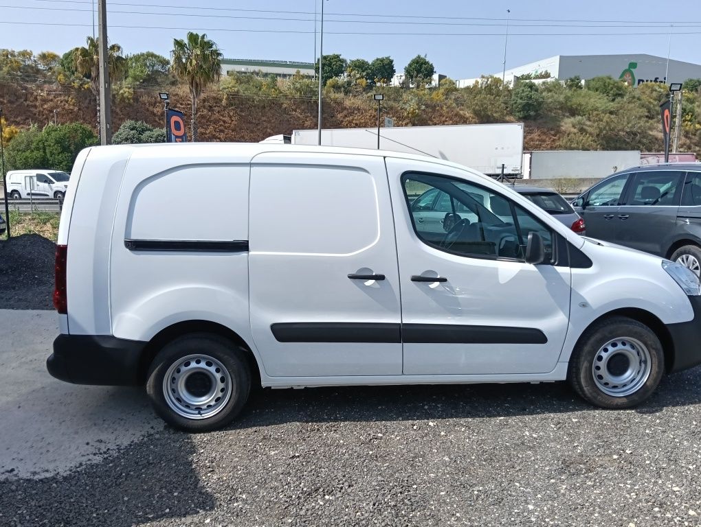 Citroen Berlingo Longa L2, 03/2017, Nacional, 1dono, IVA DEDUTÍVEL