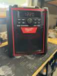 Radio Milwaukee M18 RC ładne