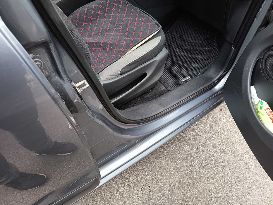 Продам Citroen Picasso 2011, 1.6