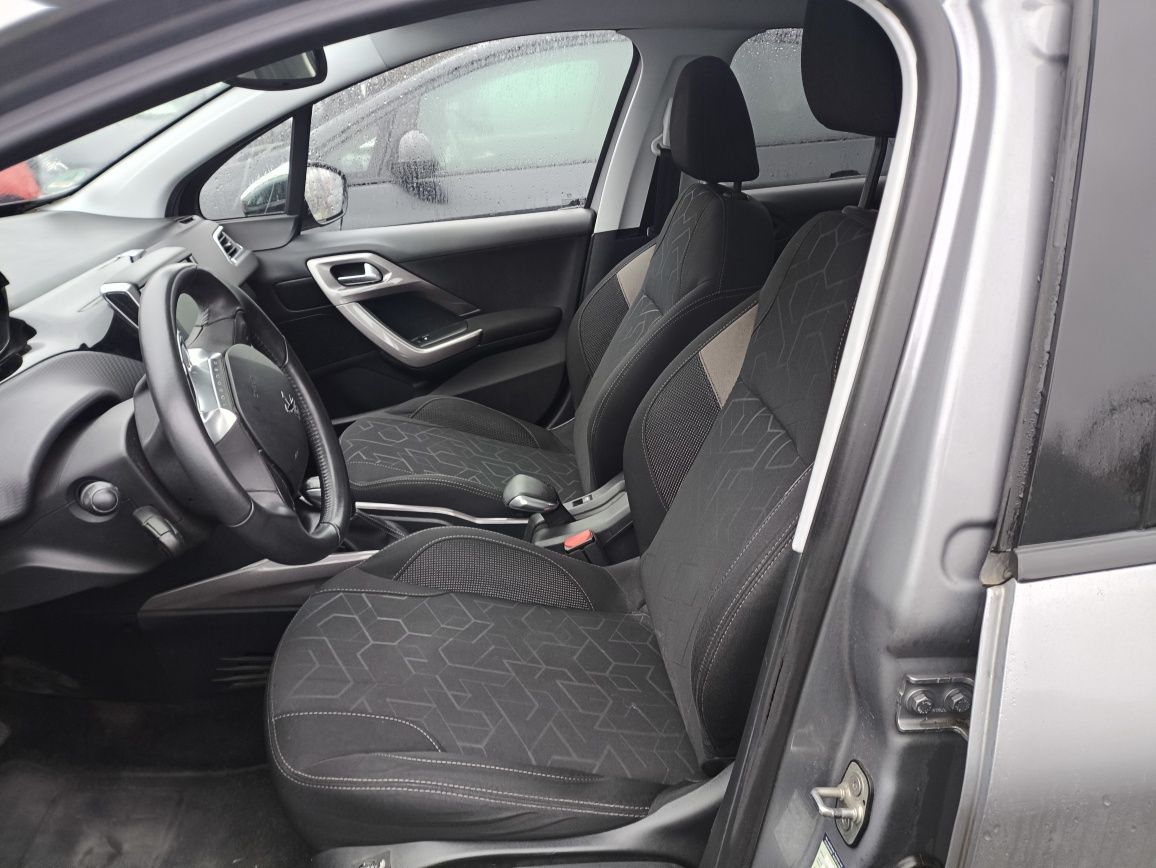 Peugeot 2008 1,2 Pure Tech 110 KM zadbany