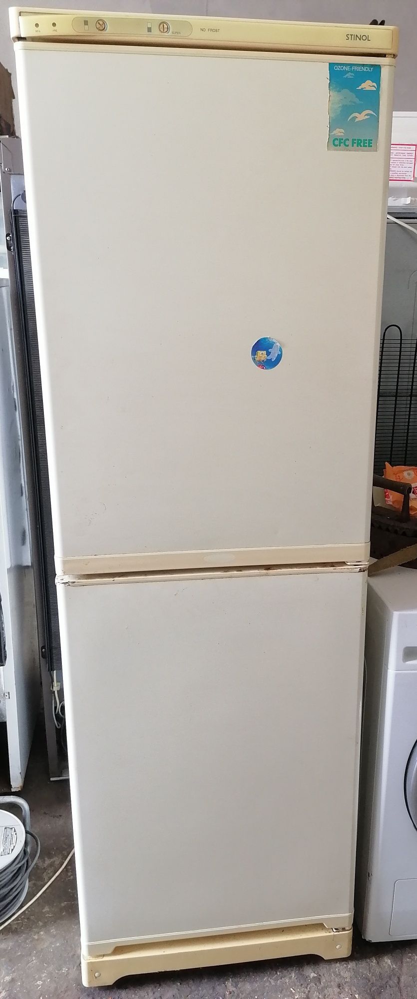 Продам холодильник Stinol no frost