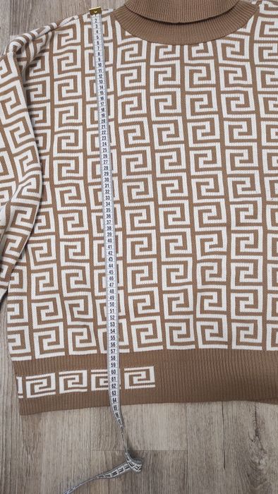 Светр 56-58 розмір якісна в'язка в ідеальному стані