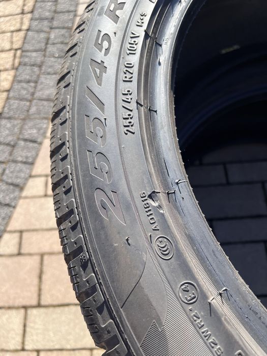 Pirelli Scorpion Winter 255/45/20
