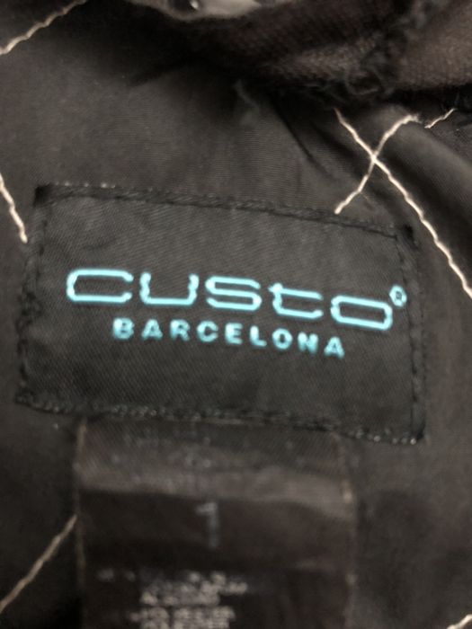 Sobretudo homem- Custo Barcelona