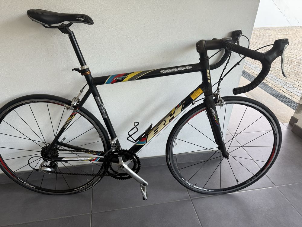 Bicicleta BH - ciclismo