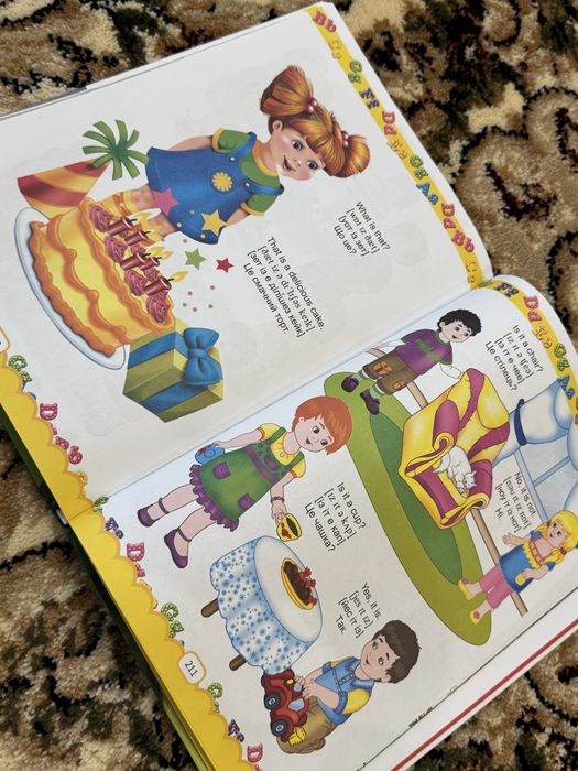 Книга доя початківців англійської ( для літей)