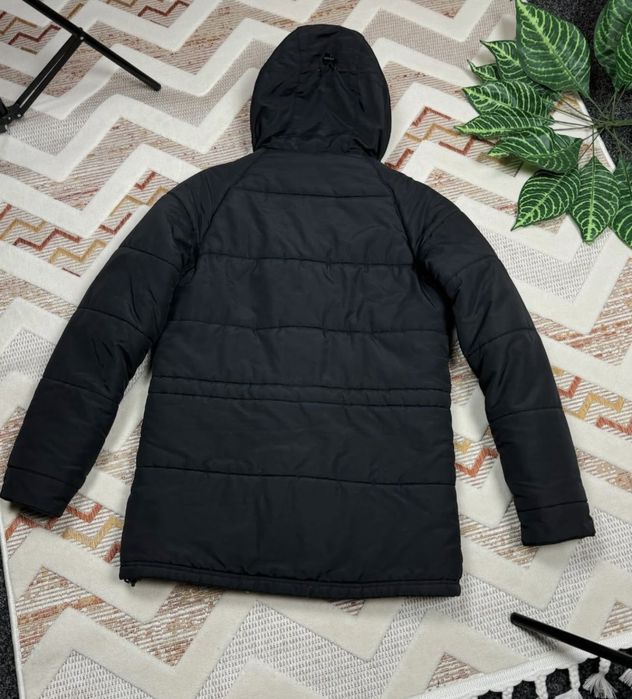 Пуховик adidas orlginal парка зимняя размер Хс-С ( смотрите замеры )