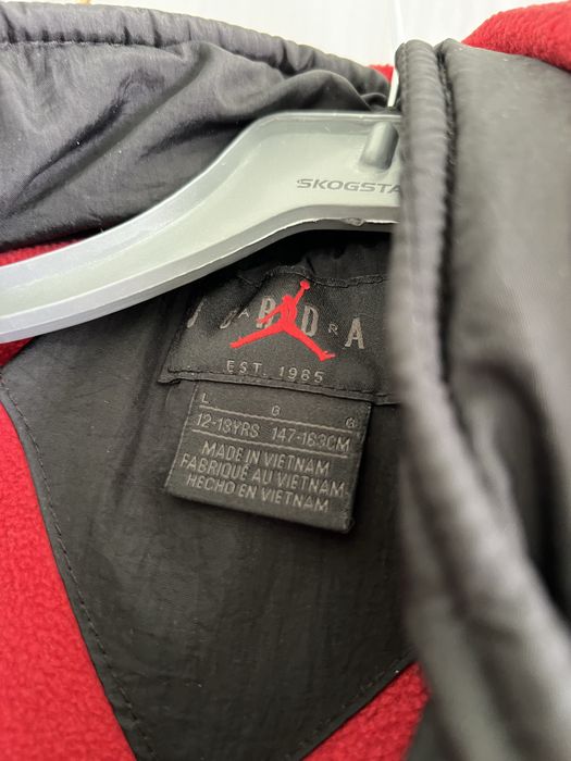 Air Jordan   Детская теплая куртка на мальчика 12-13 лет