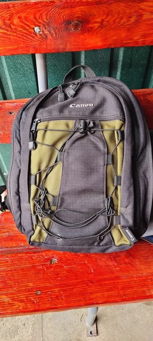 Продам Canon 50D,два объектива