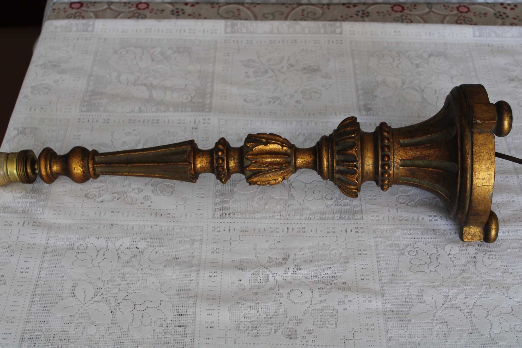 Tocheiro Talha Dourada, policromado, D. Maria, eletrificado com 50 cm