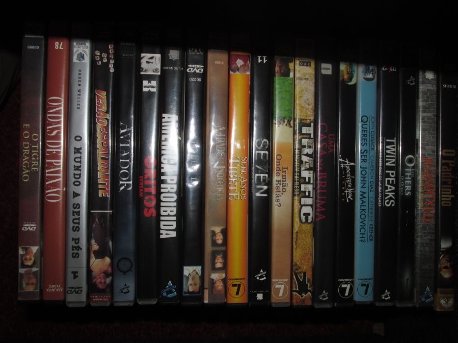 DVDs originais (Filmes, Animação, Concertos)