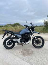 Moto Guzzi V85TT