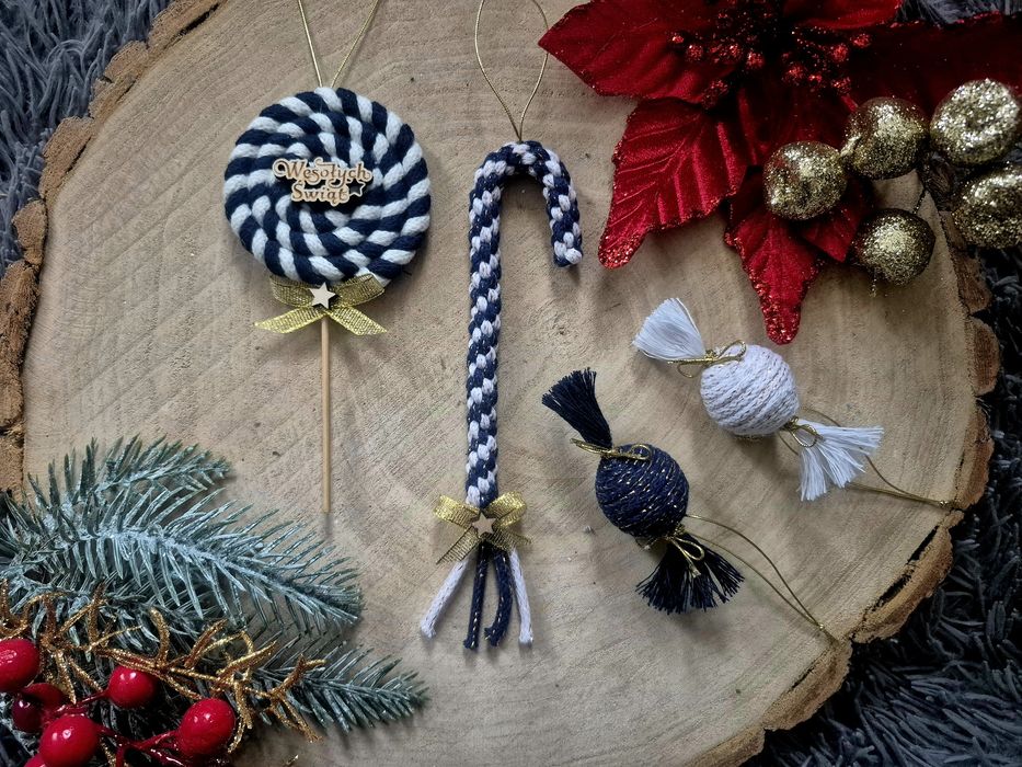 Cukierek zawieszka na choinkę ze sznurka