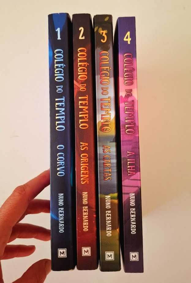 Livros "O Colégio do Templo" - numeros 1, 2, 3 e 4.