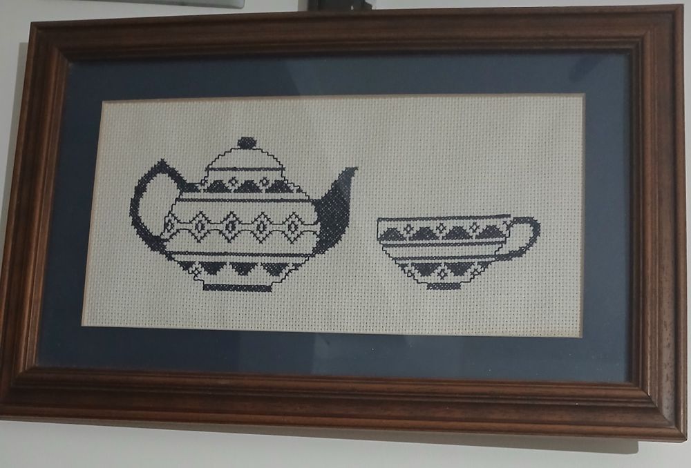 Quadros decorativos. Tronco e 2 ponto cruz