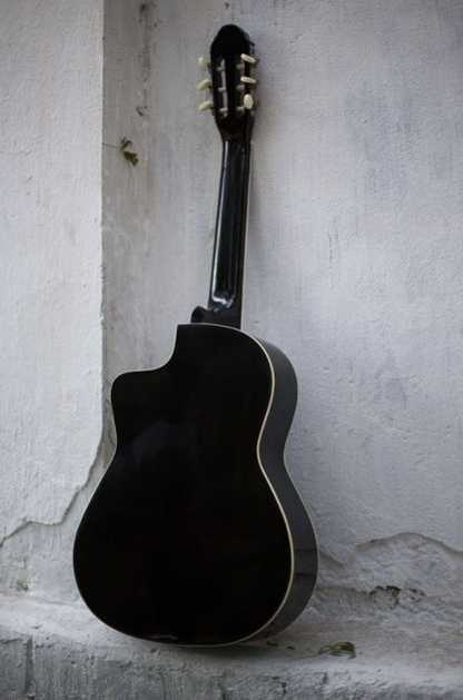 итальянская гитара almira  повнорозмірна 4/4 полноразмер классическая