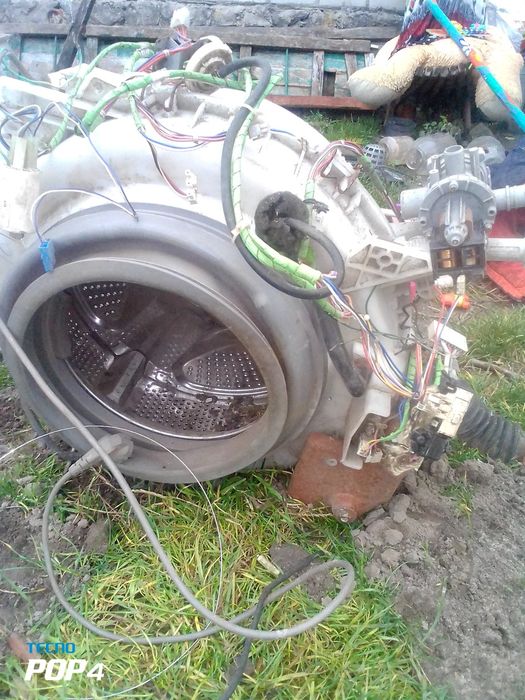 Продам барабан до стіралки робочий і мотор теж