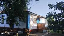 Надам прихистокт для дівчини, жінки,одинокої або з дітьми, ВПО.