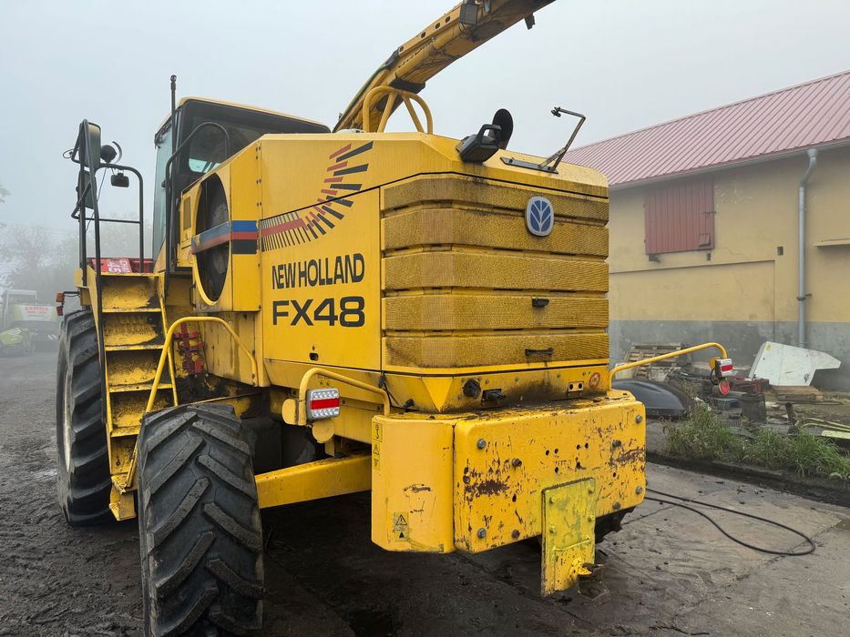 Kombajn Sieczkarnia New Holland FX 48