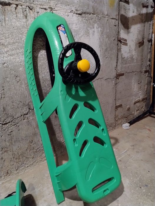 Sanki Nartosanki Posperplast Bullet z kierwnicą