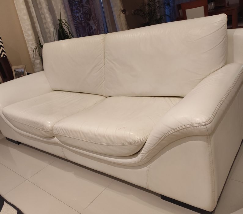 Vendo 1 sofá de sala + 2 poltronas