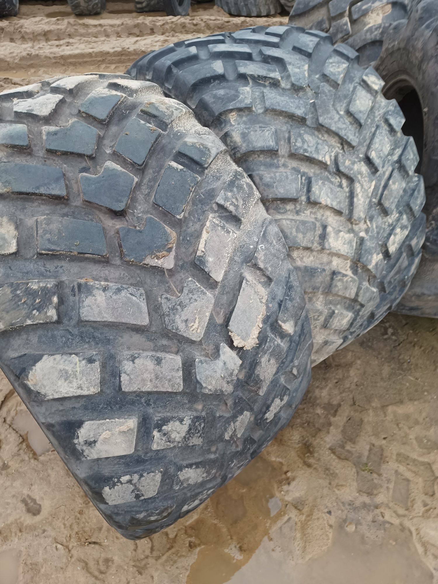 Opony rolnicze 560/45r22.5 bkt 550/45-22.5 przyczepa tandem beczka