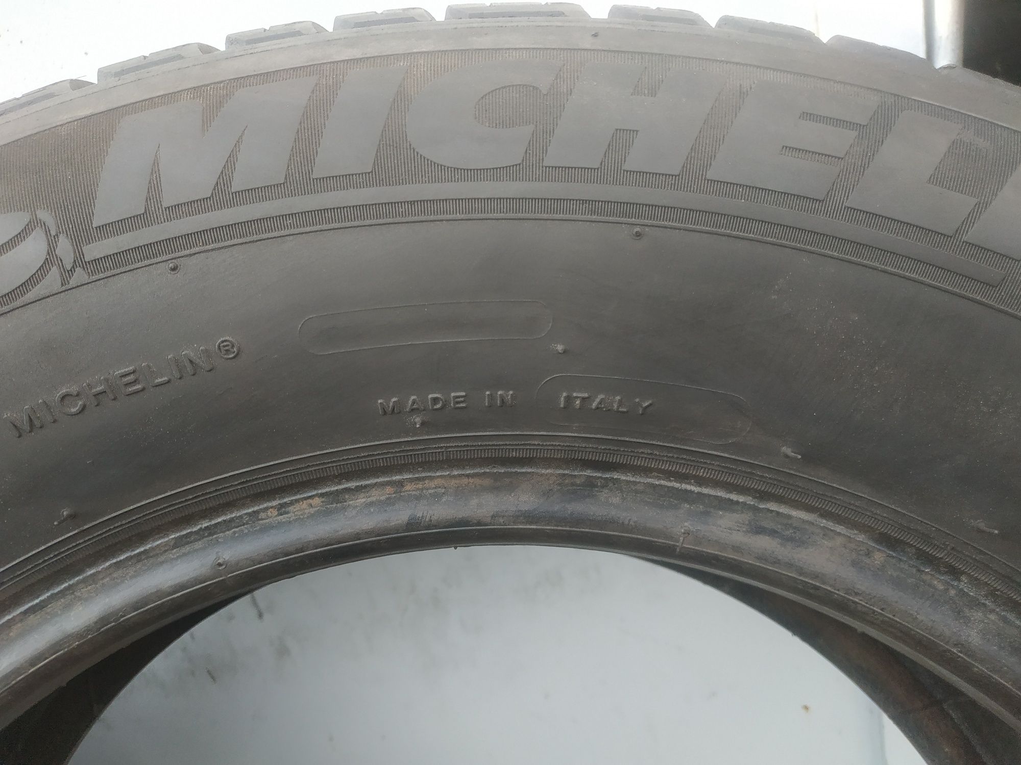 Шини резина літо 205/65 R15 Michelin latitude tour