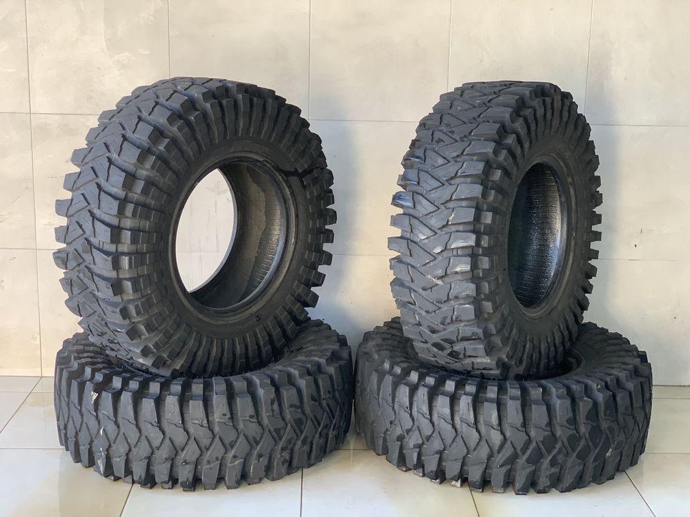 Trepador 37 12.5 17 maxxis