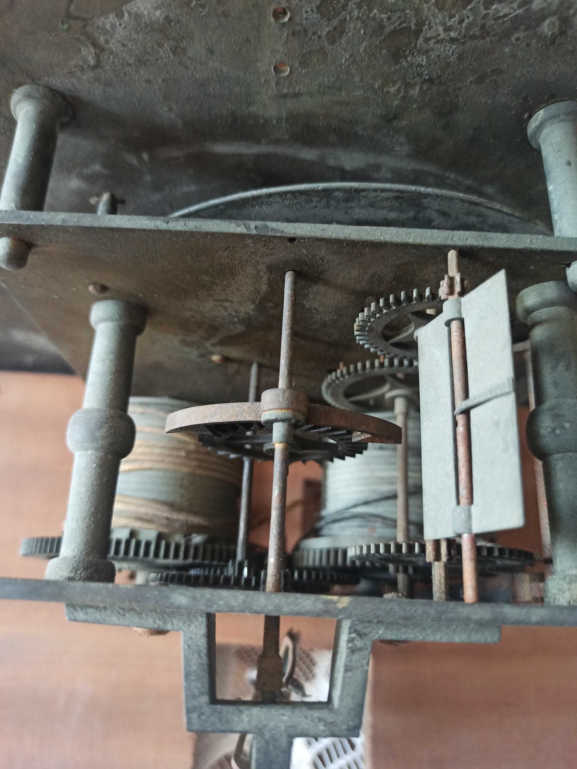 Mechanizm zegara stojącego angielskiego - James Howden z Edynburga