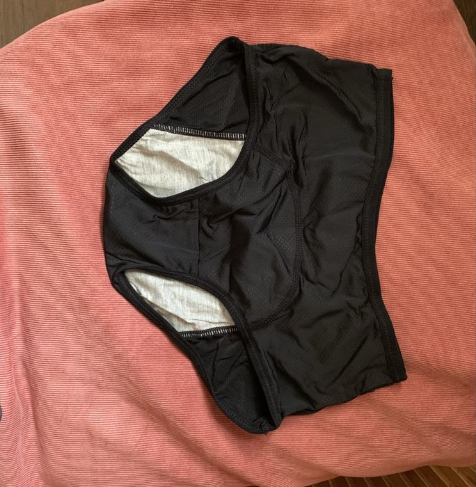 Трусики для критичних днів