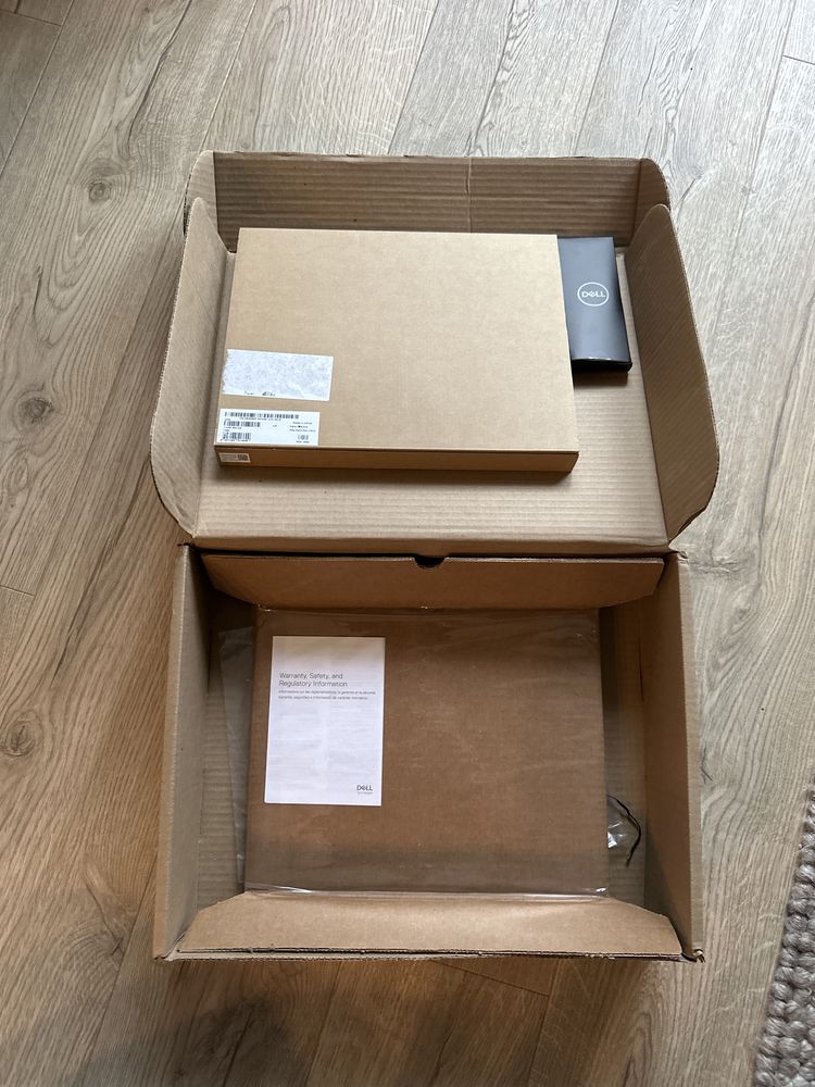 2w1 Dell Latitude 13 7320 Detachable i5- 1140G7 8/256 SSD W11 Pro