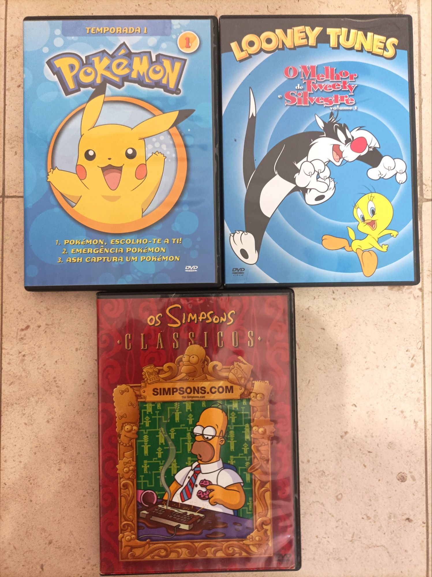 Lote de 7 DVDs de Animação (Looney Tunes, Simpsons)