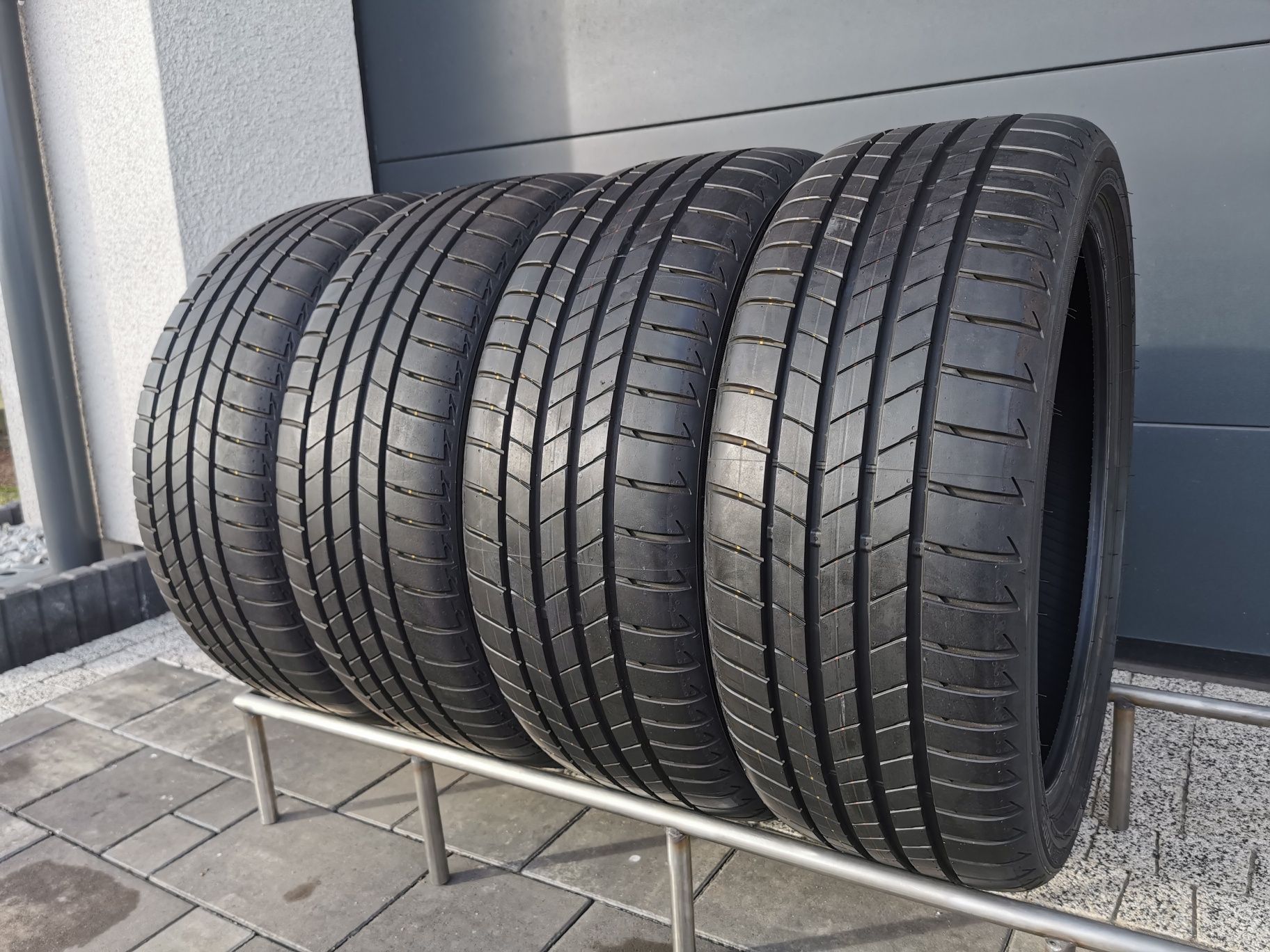 Opony Bridgestone Turanza 225/40/19 letnie 2021 NOWE