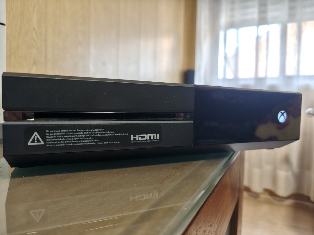 Xbox One com jogos